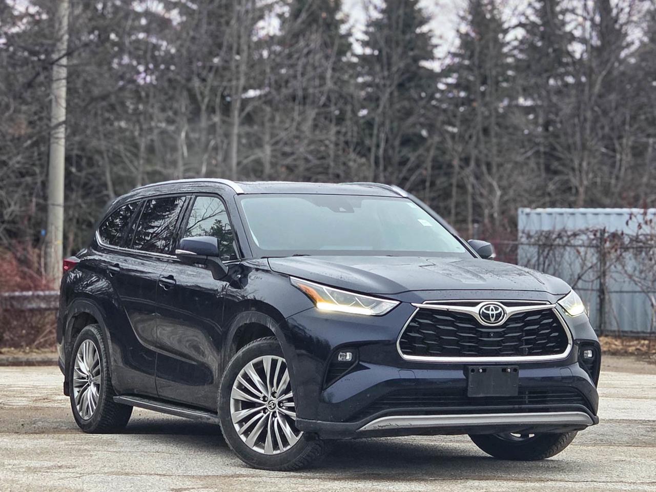 2023 Toyota Highlander LIMITED  Photo