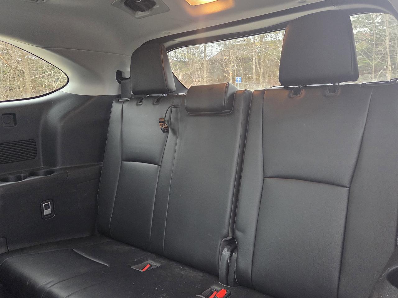 2023 Toyota Highlander LIMITED  Photo