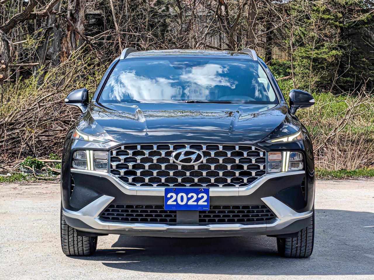2022 Hyundai Santa Fe Preferred Photo4