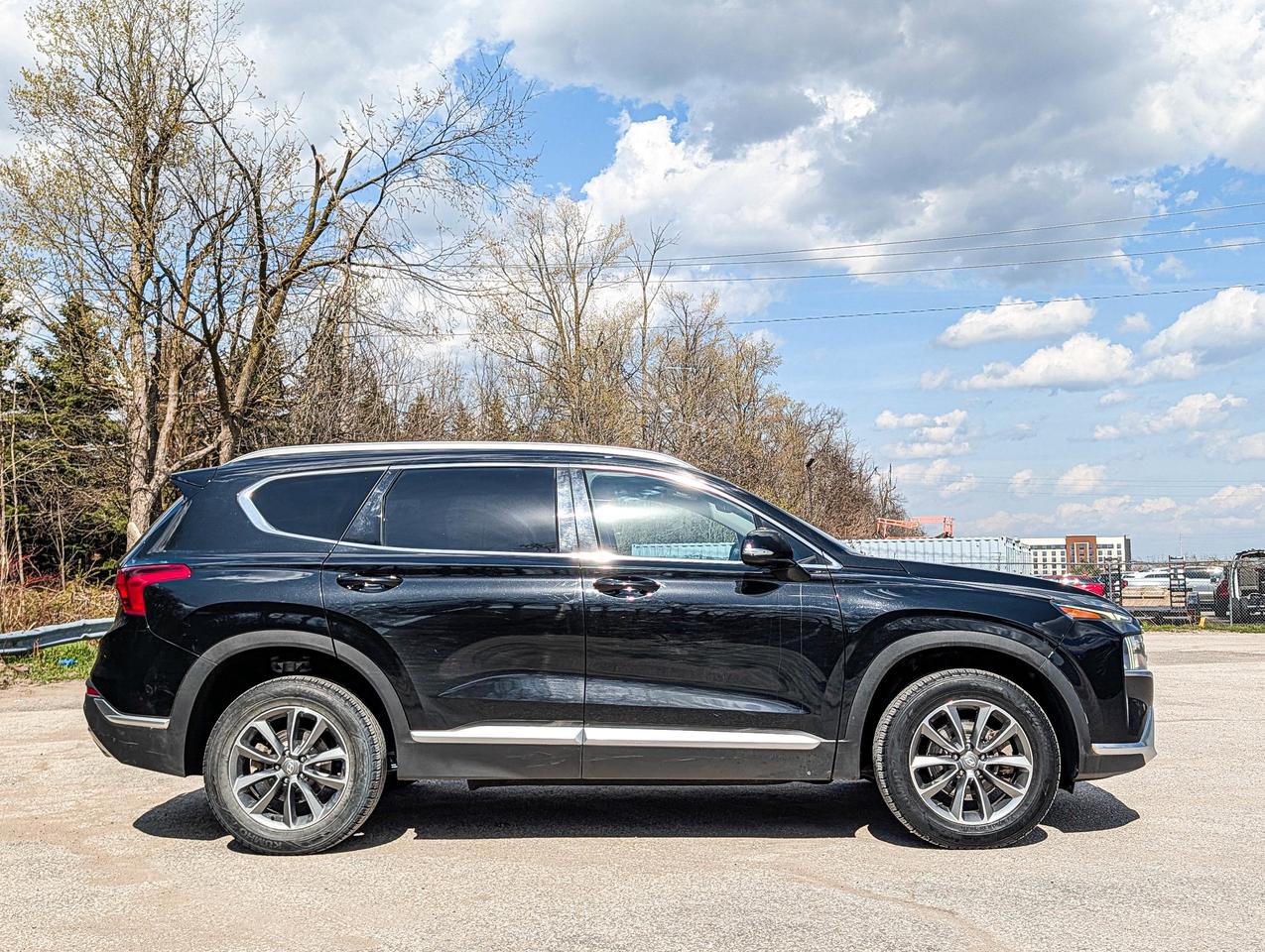 2022 Hyundai Santa Fe Preferred Photo