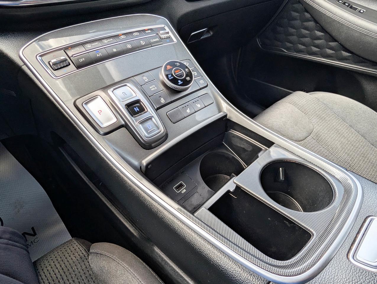 2022 Hyundai Santa Fe Preferred Photo