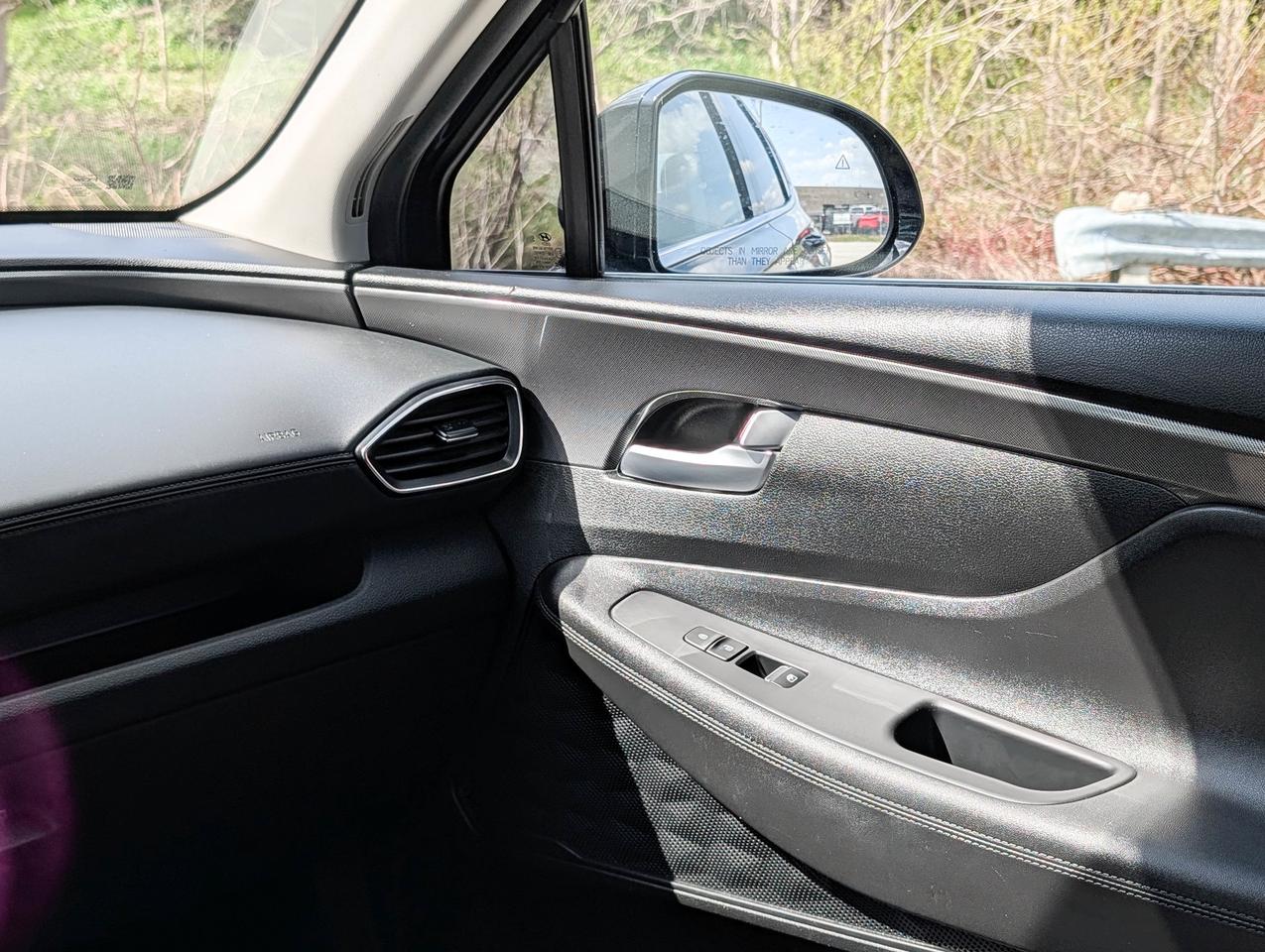 2022 Hyundai Santa Fe Preferred Photo