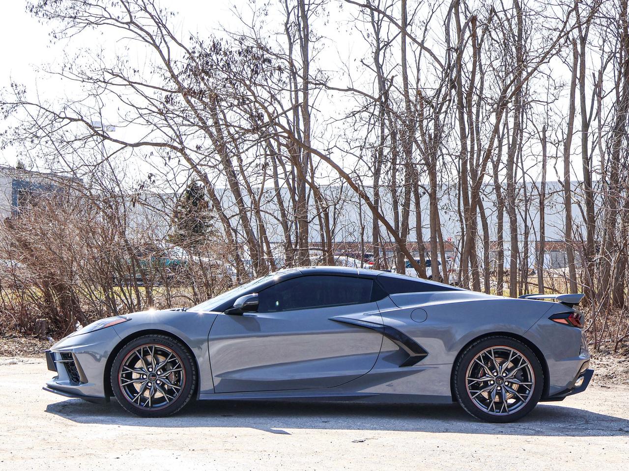 2025 Chevrolet Corvette 2LT Photo