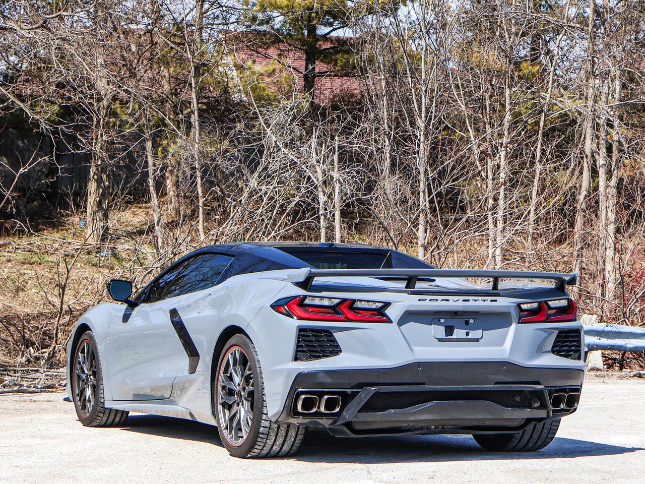 2025 Chevrolet Corvette 2LT Photo
