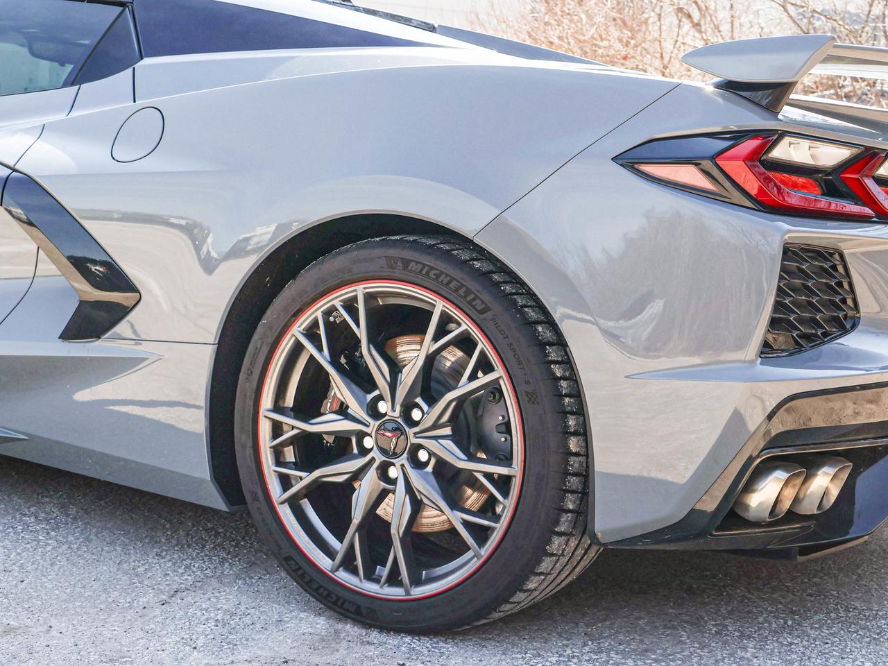 2025 Chevrolet Corvette 2LT Photo