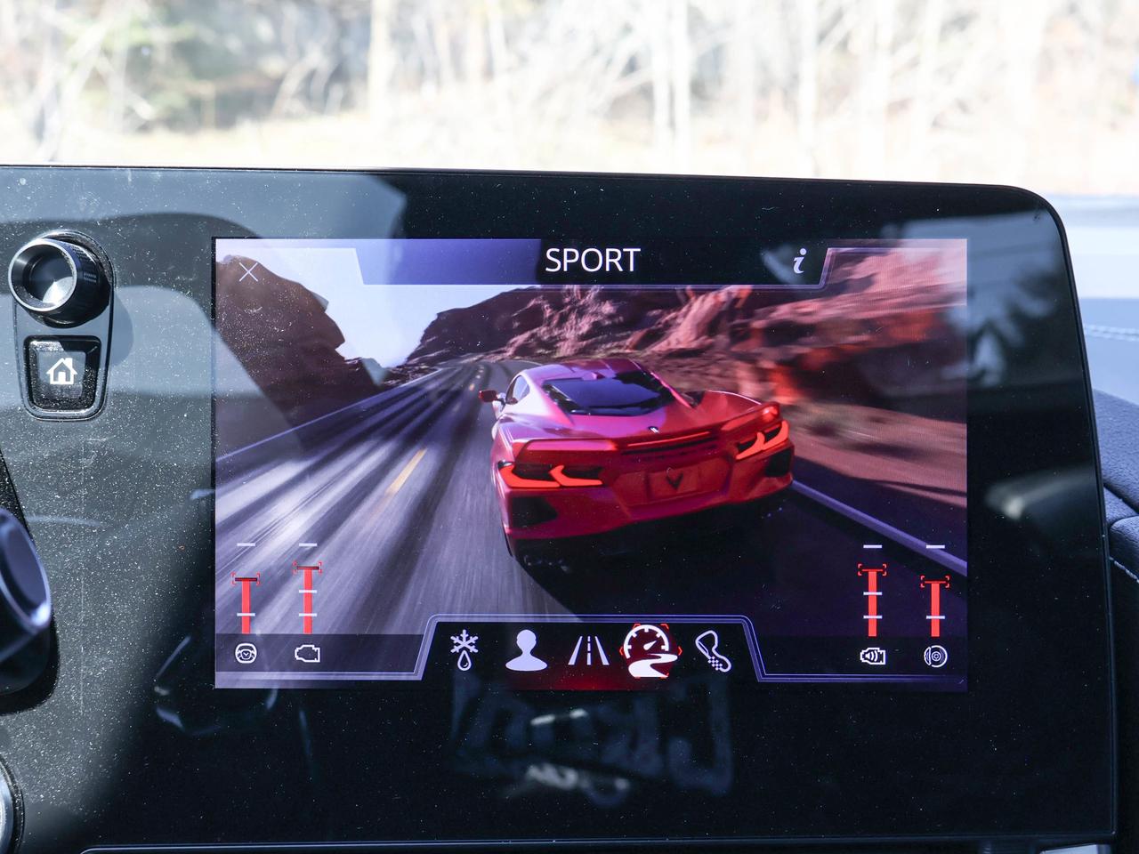 2025 Chevrolet Corvette 2LT Photo