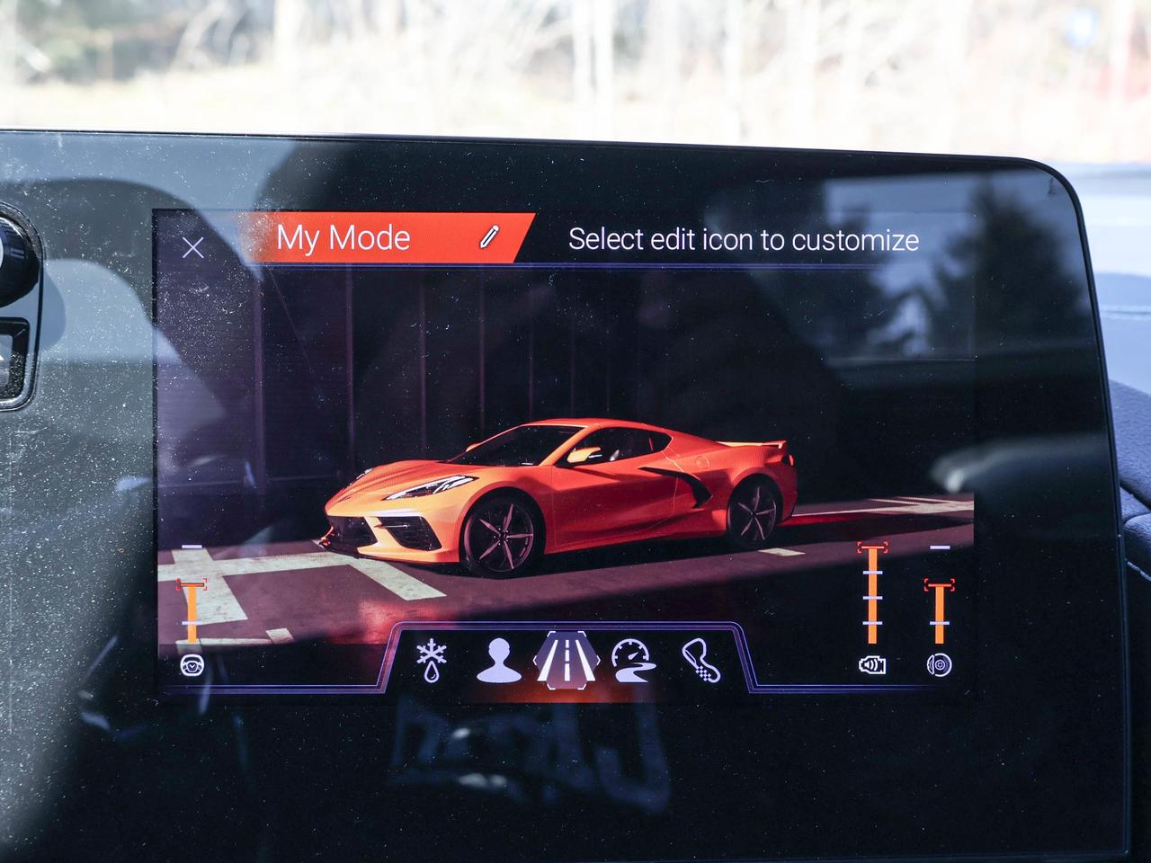 2025 Chevrolet Corvette 2LT Photo