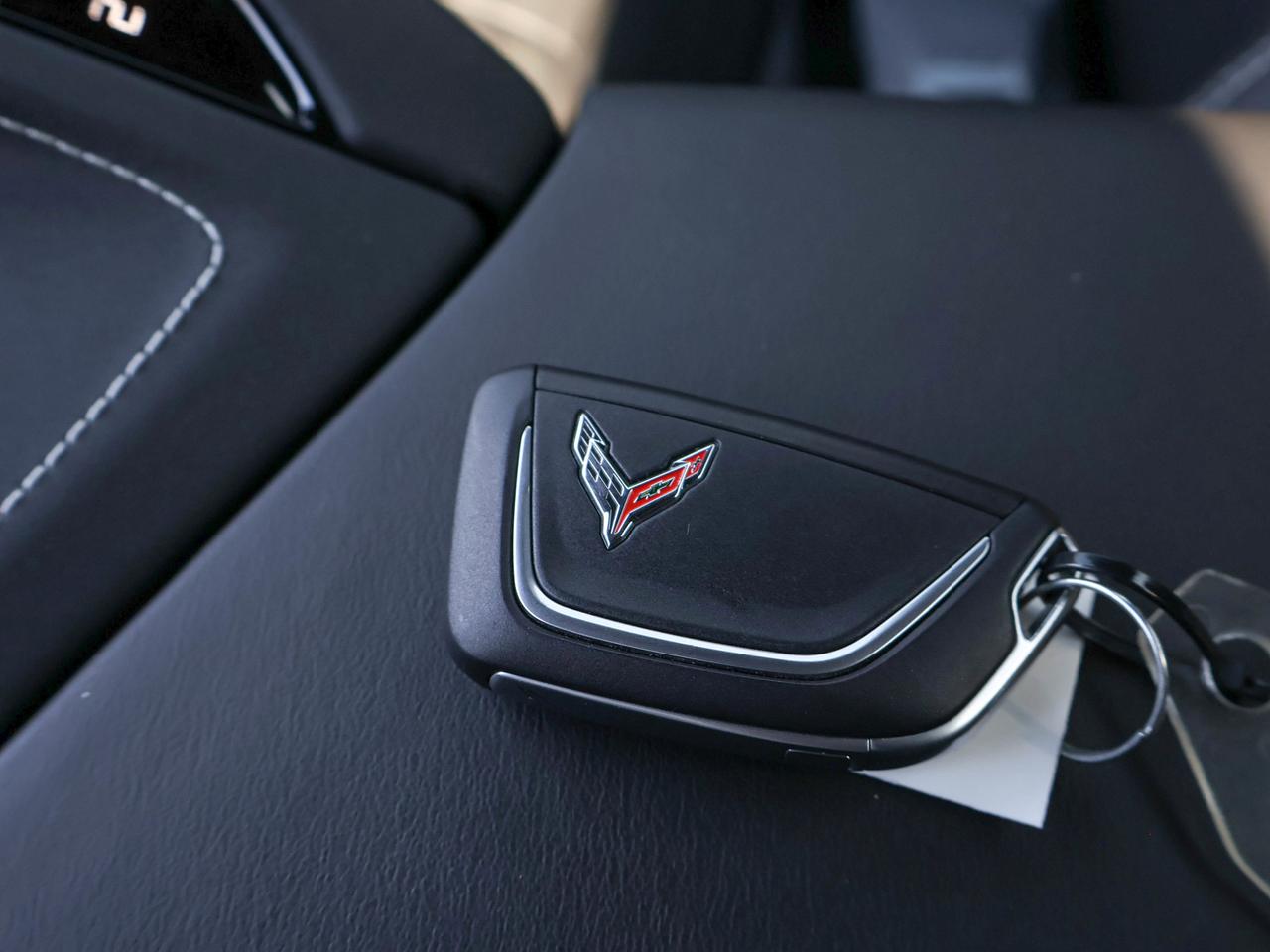 2025 Chevrolet Corvette 2LT Photo