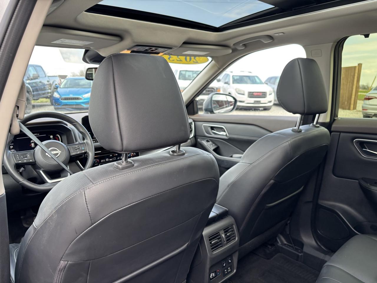 2023 Nissan Rogue Platinum *ACCIDENT FREE*FACTORY WARRANTY* Photo