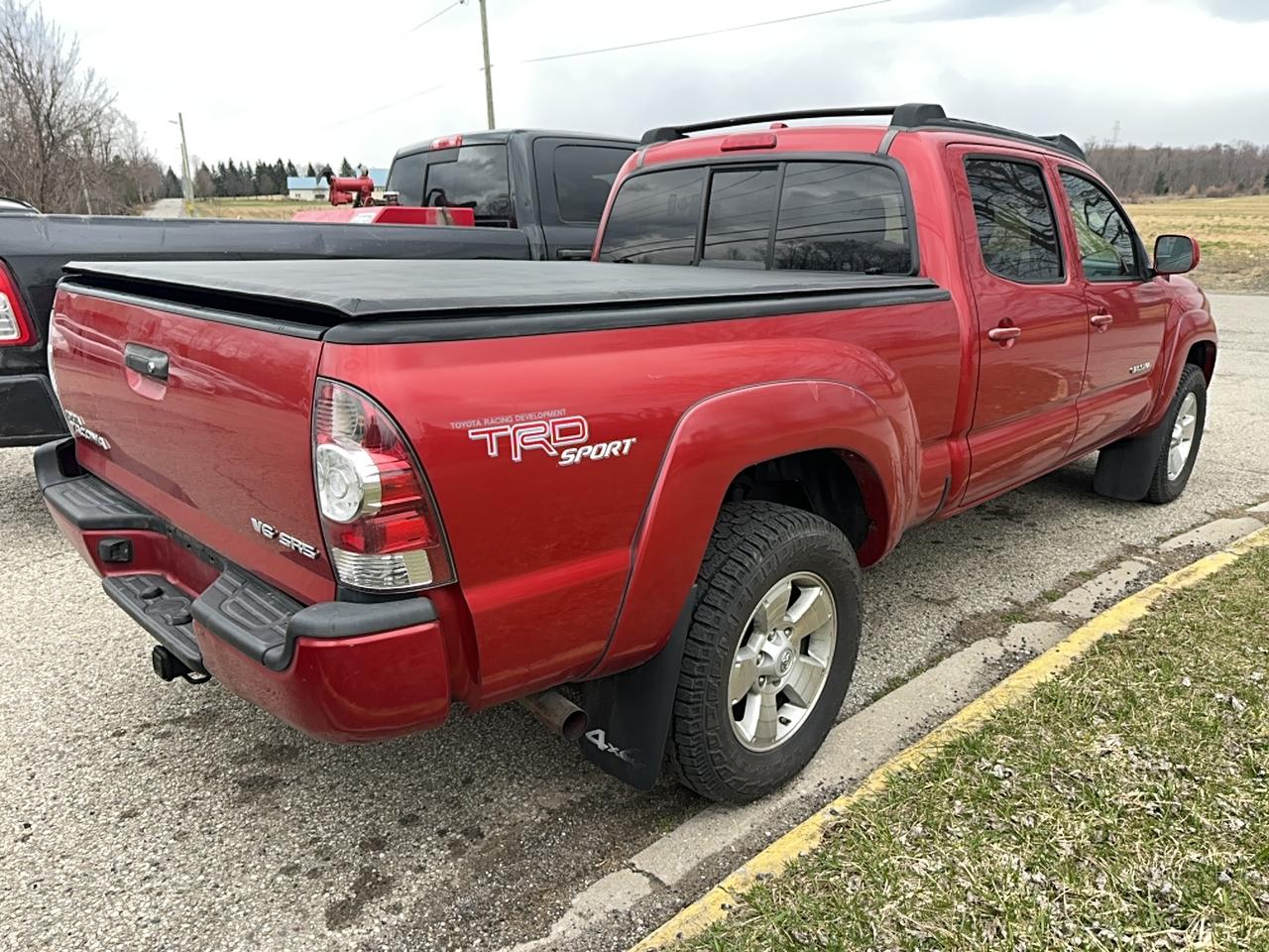 2010 Toyota Tacoma SR5 TRD  Sport Photo