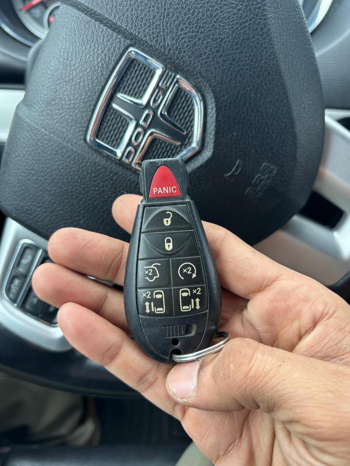 2020 Dodge Grand Caravan GT Photo