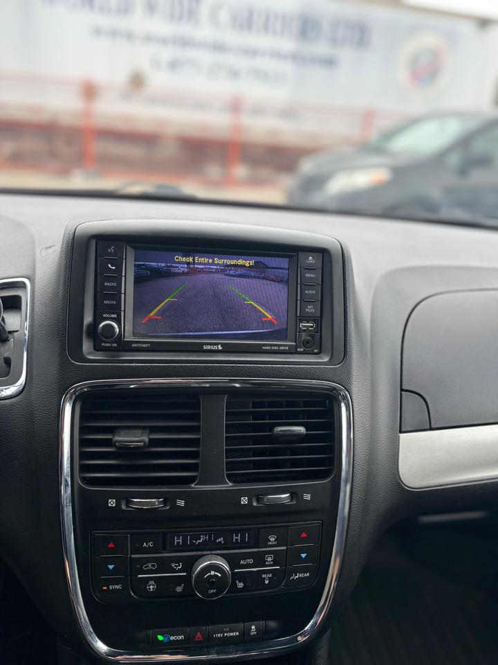 2020 Dodge Grand Caravan GT Photo