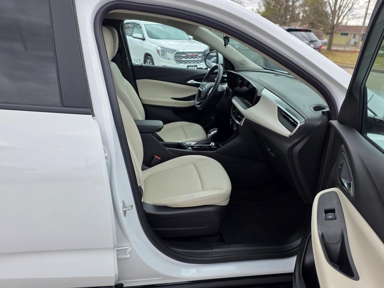 2024 Buick Encore GX Sport Touring AWD Photo