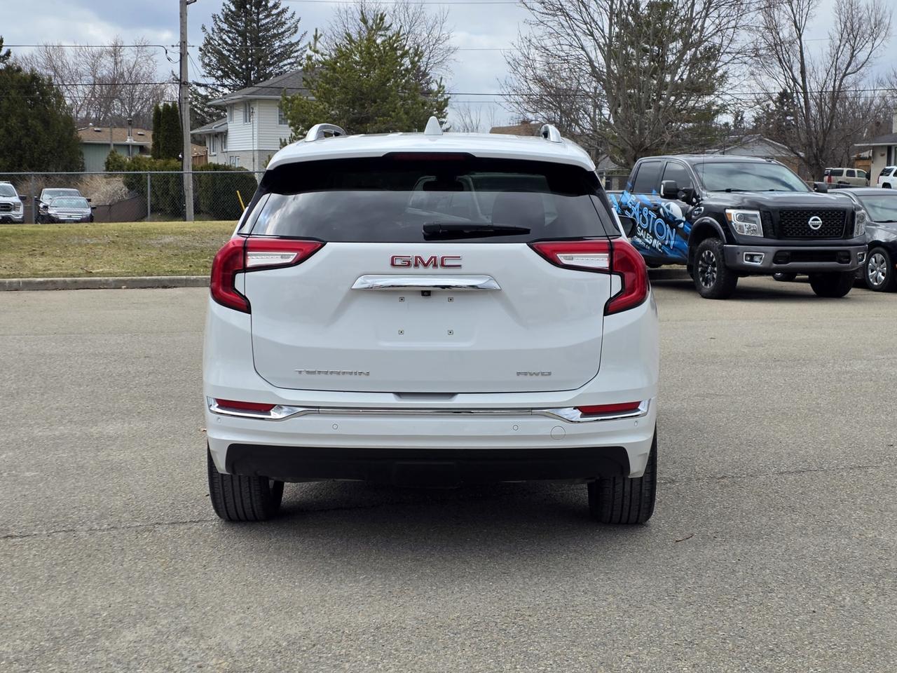 2024 GMC Terrain DENALI AWD Photo