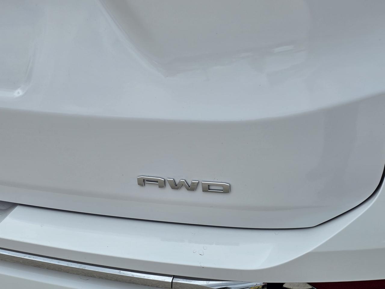 2024 GMC Terrain DENALI AWD Photo