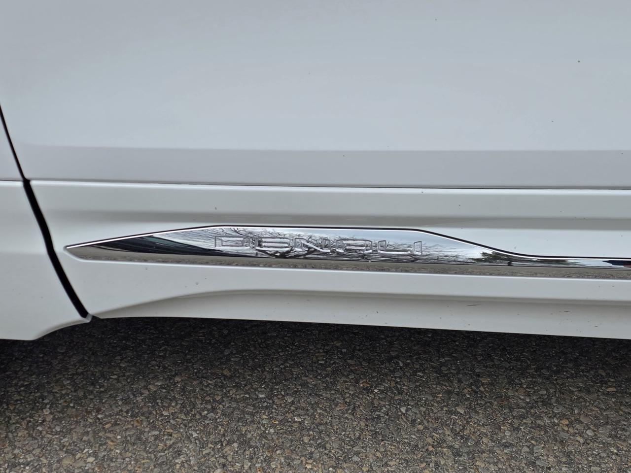 2024 GMC Terrain DENALI AWD Photo