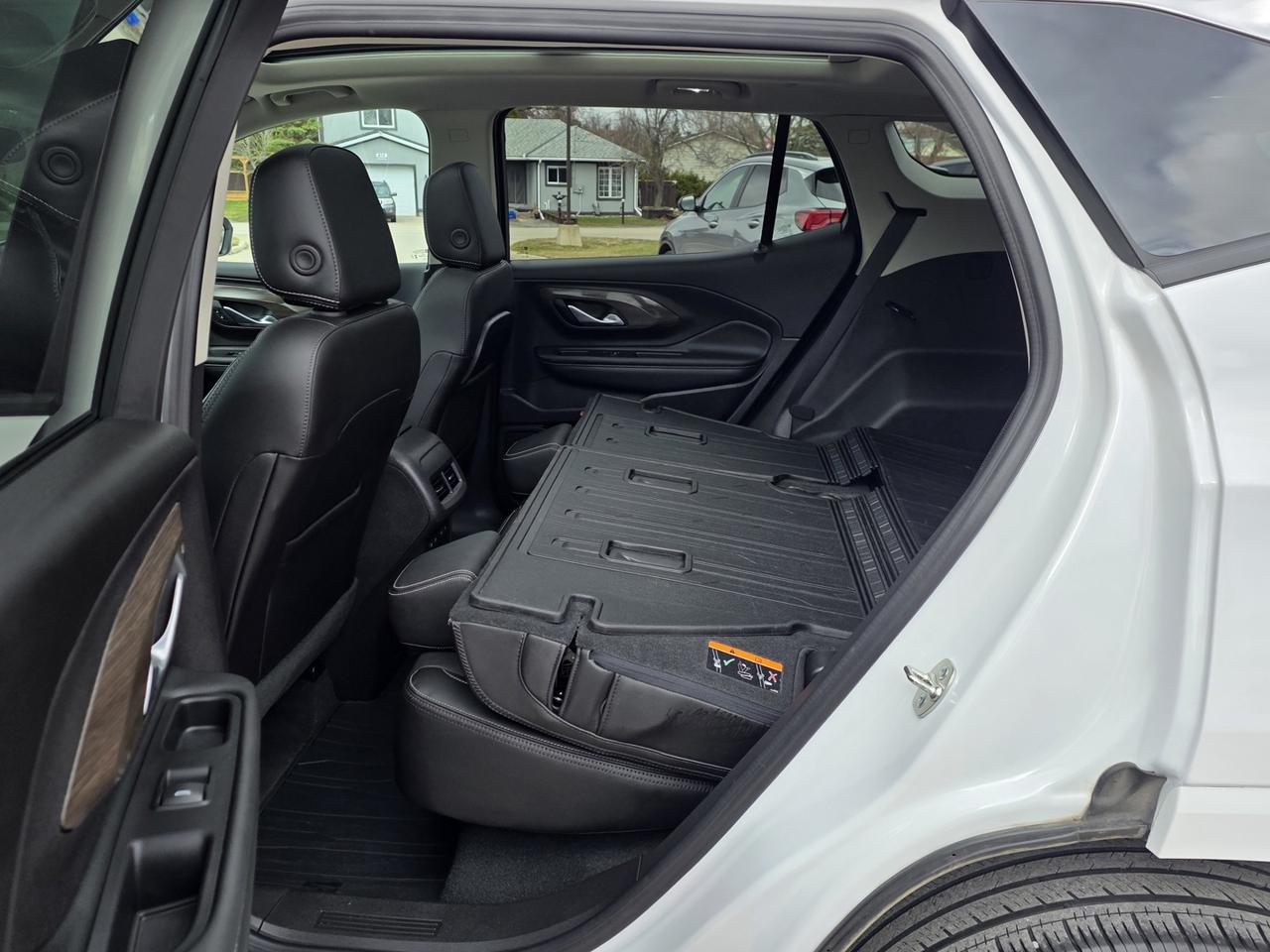 2024 GMC Terrain DENALI AWD Photo