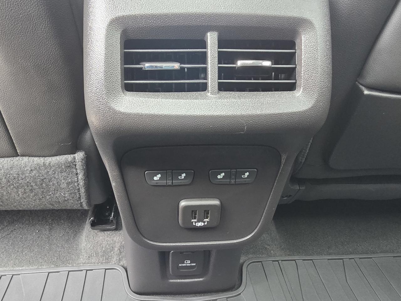 2024 GMC Terrain DENALI AWD Photo