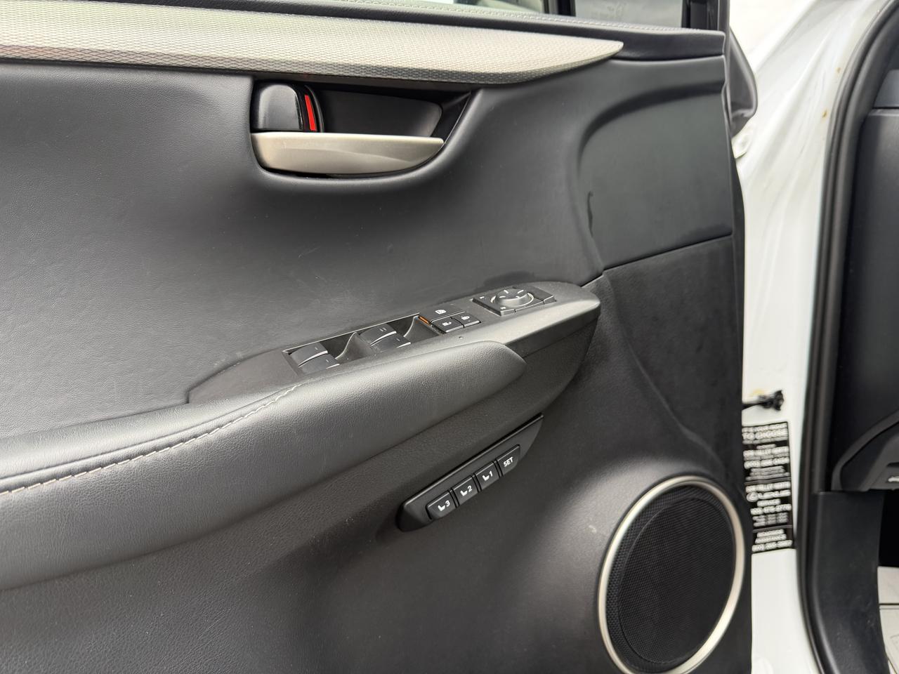 2017 Lexus NX 200t  Photo