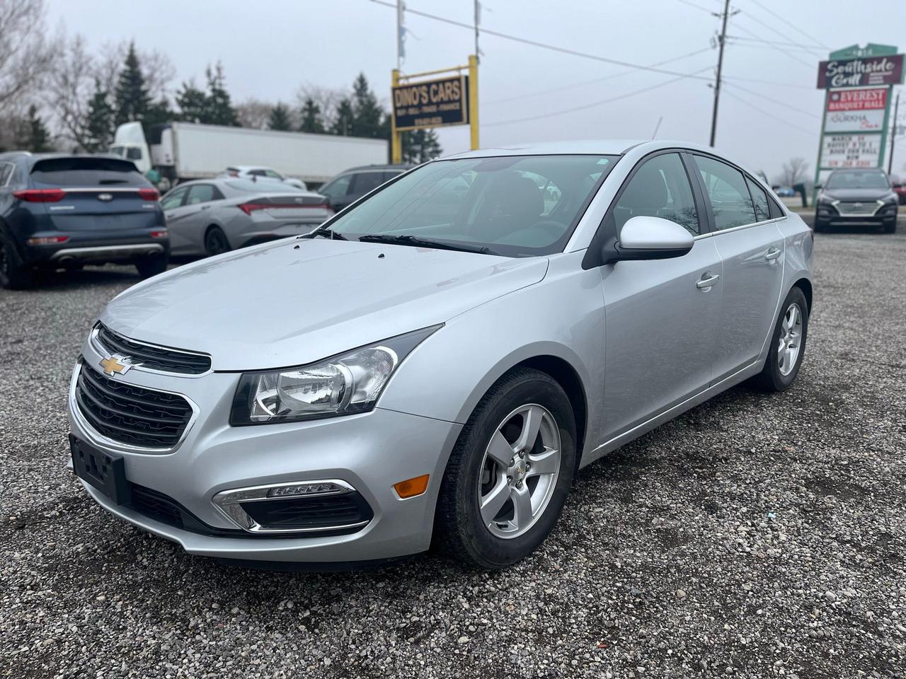 2016 Chevrolet Cruze LT Photo