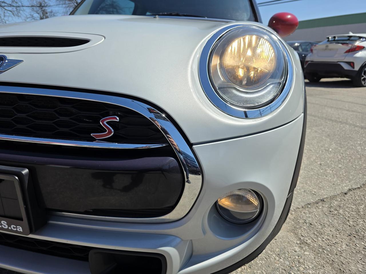 2018 MINI Cooper Cooper S Photo