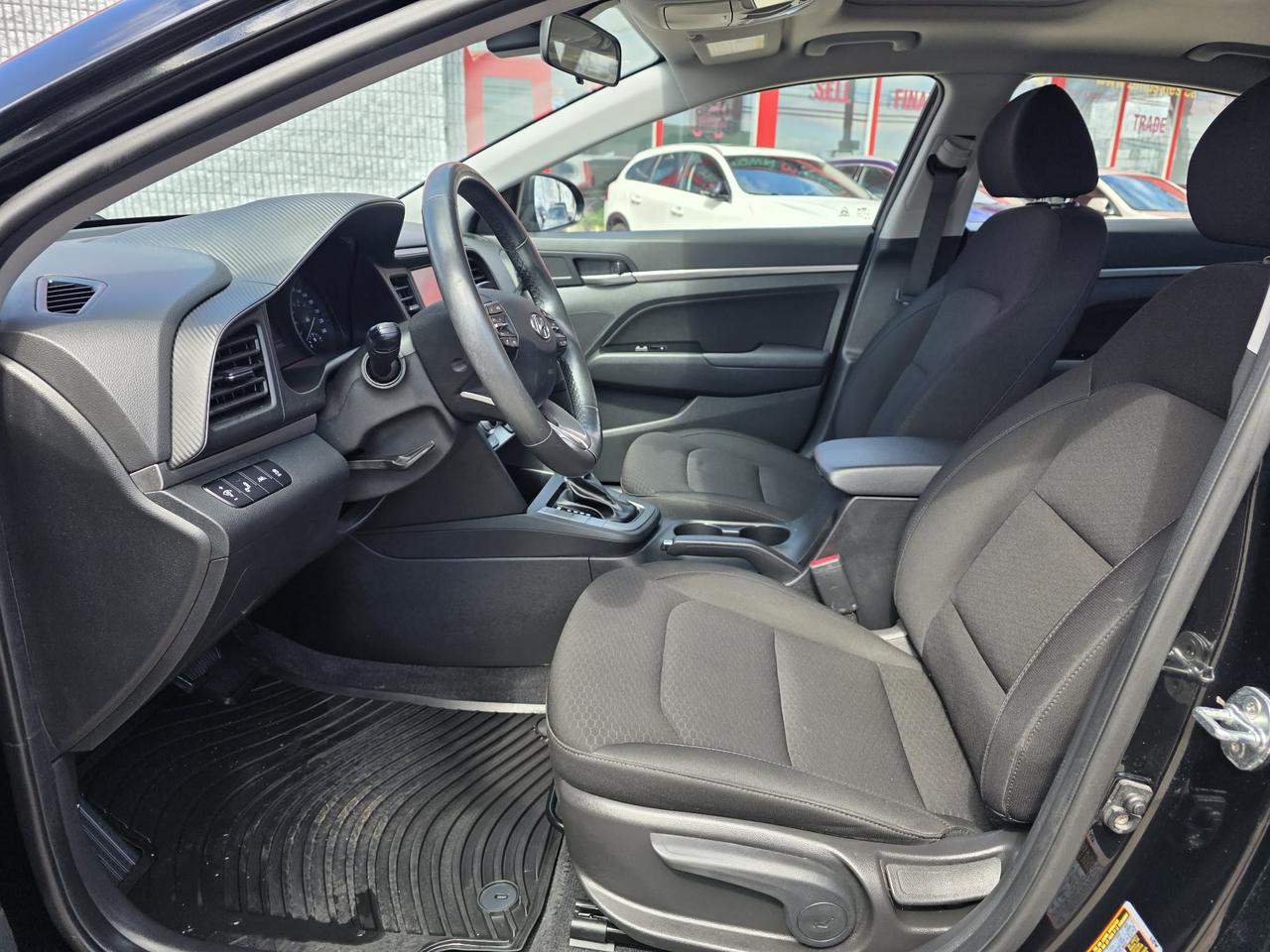 2020 Hyundai Elantra Preferred Photo