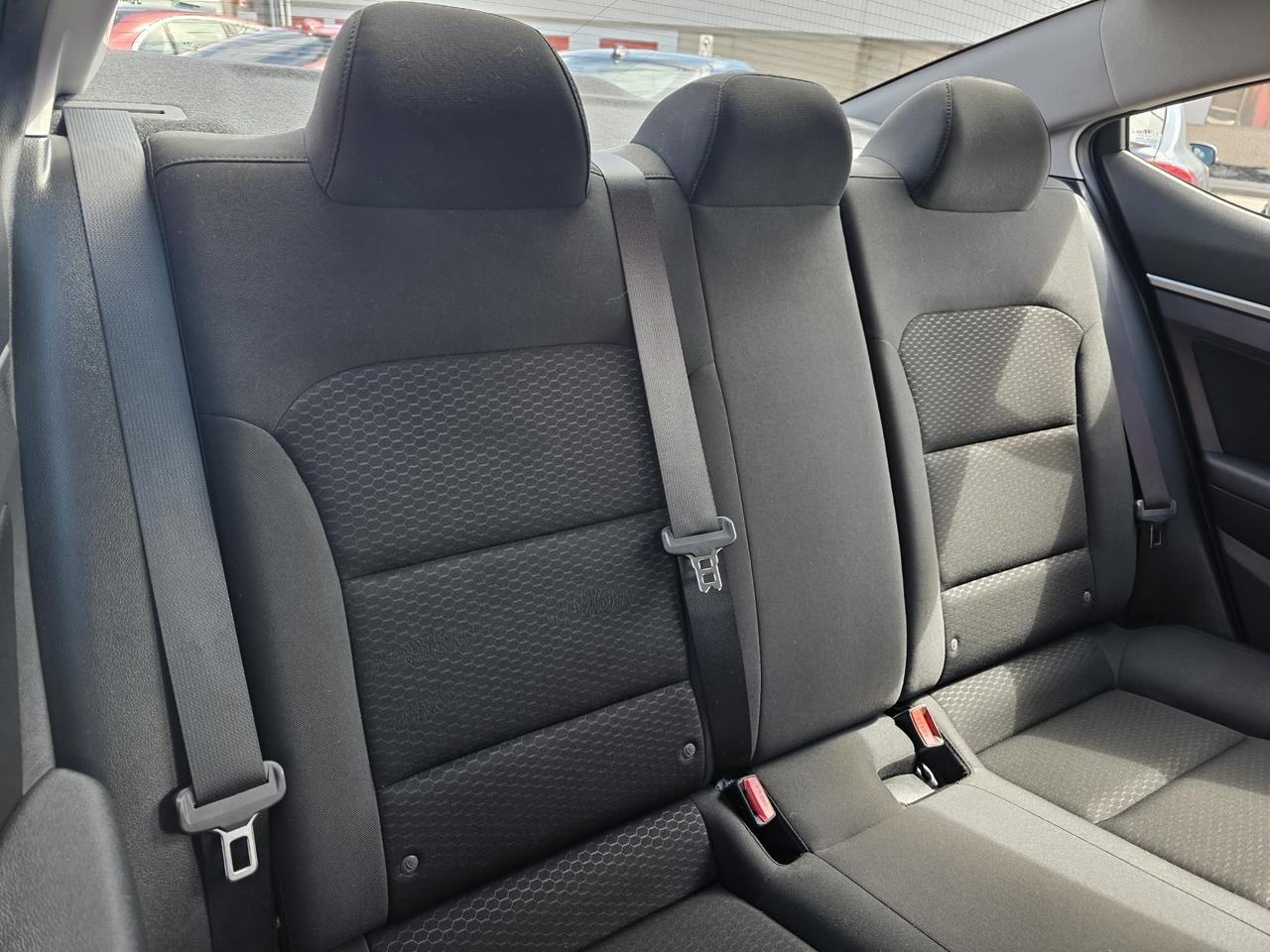 2020 Hyundai Elantra Preferred Photo
