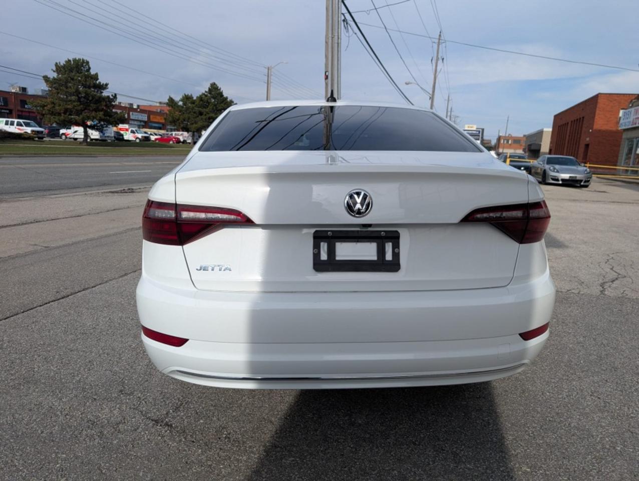2021 Volkswagen Jetta HIGHLINE/ LEATHER/ NAVI/ SUNROOF/ REAR CAM - Photo #6