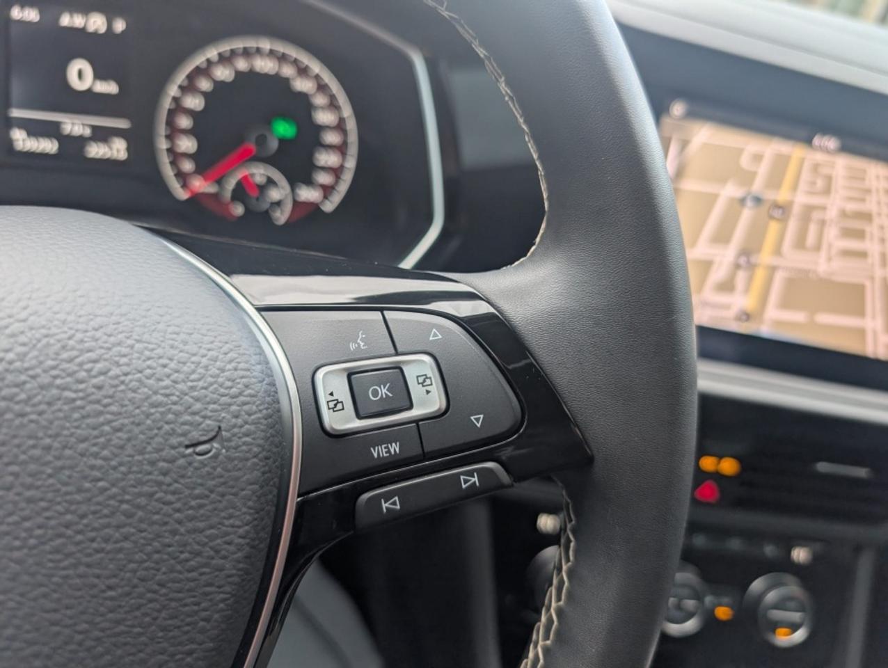 2021 Volkswagen Jetta HIGHLINE/ LEATHER/ NAVI/ SUNROOF/ REAR CAM - Photo #17