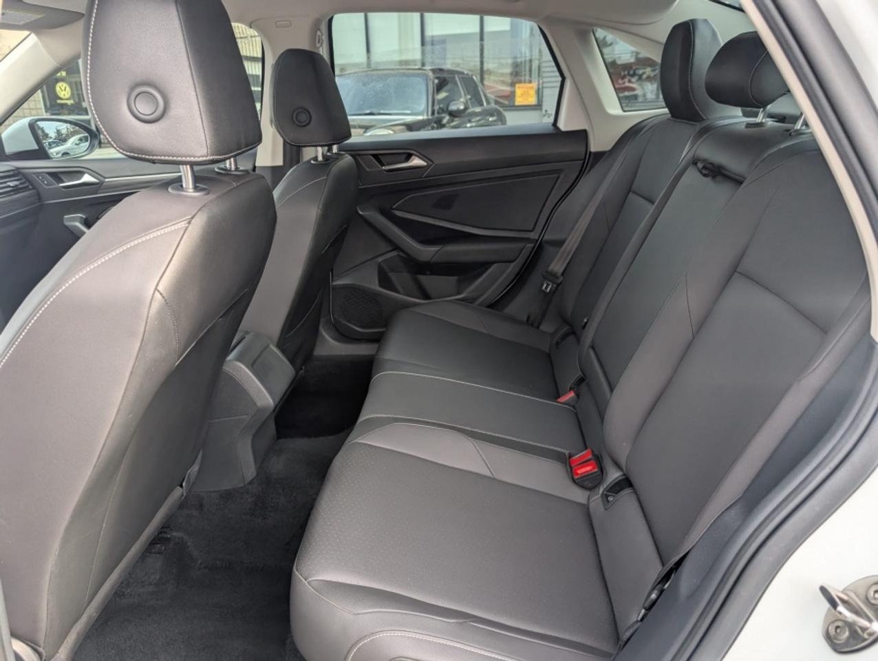2021 Volkswagen Jetta HIGHLINE/ LEATHER/ NAVI/ SUNROOF/ REAR CAM - Photo #23