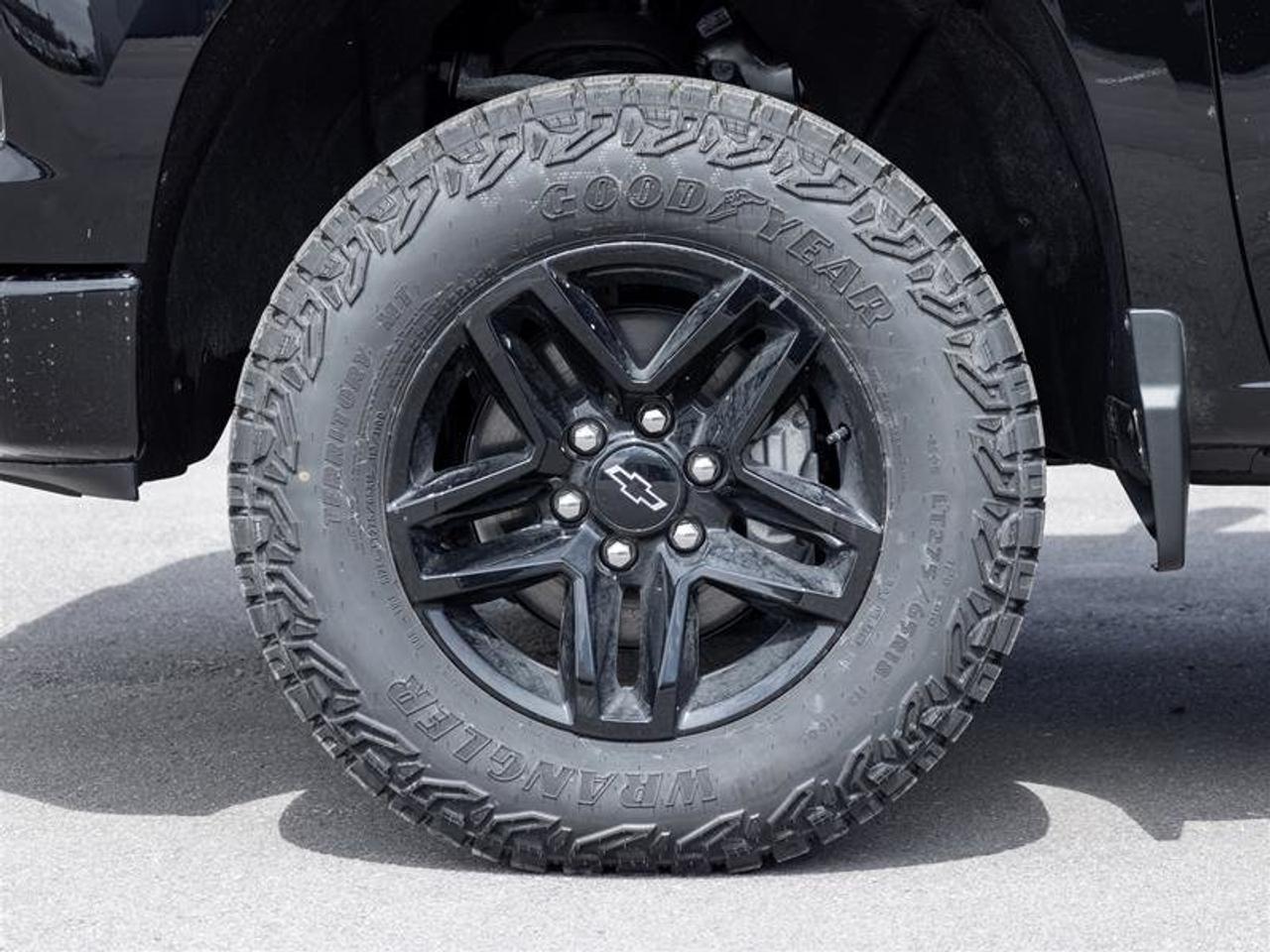2026 Chevrolet Silverado 1500 Custom Trail Boss Photo3
