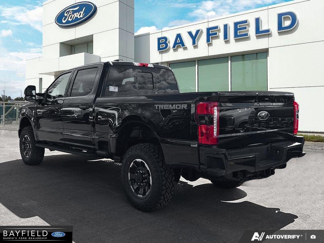 2026 Ford F-250 XLT Photo3