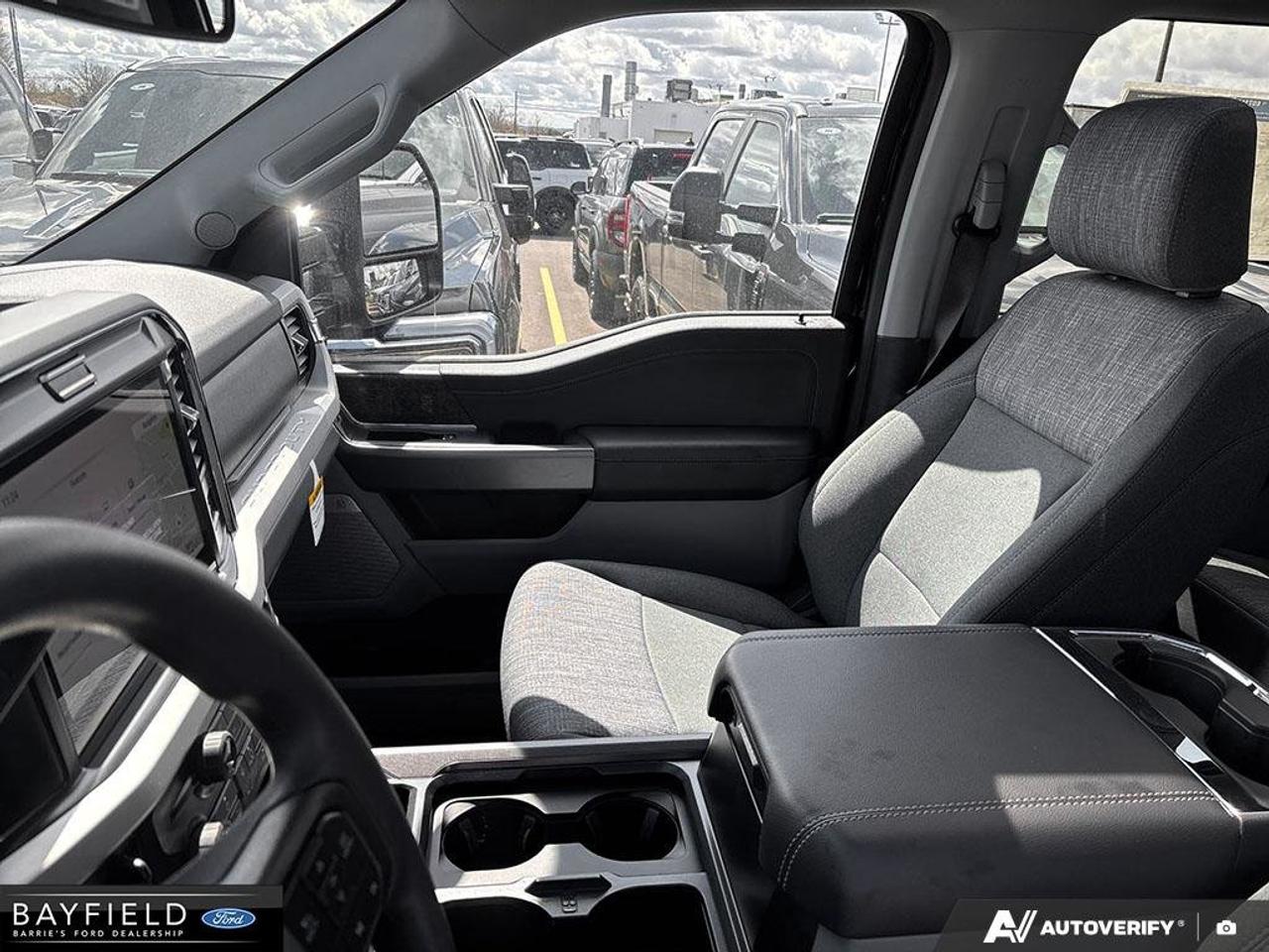 2026 Ford F-250 XLT Photo