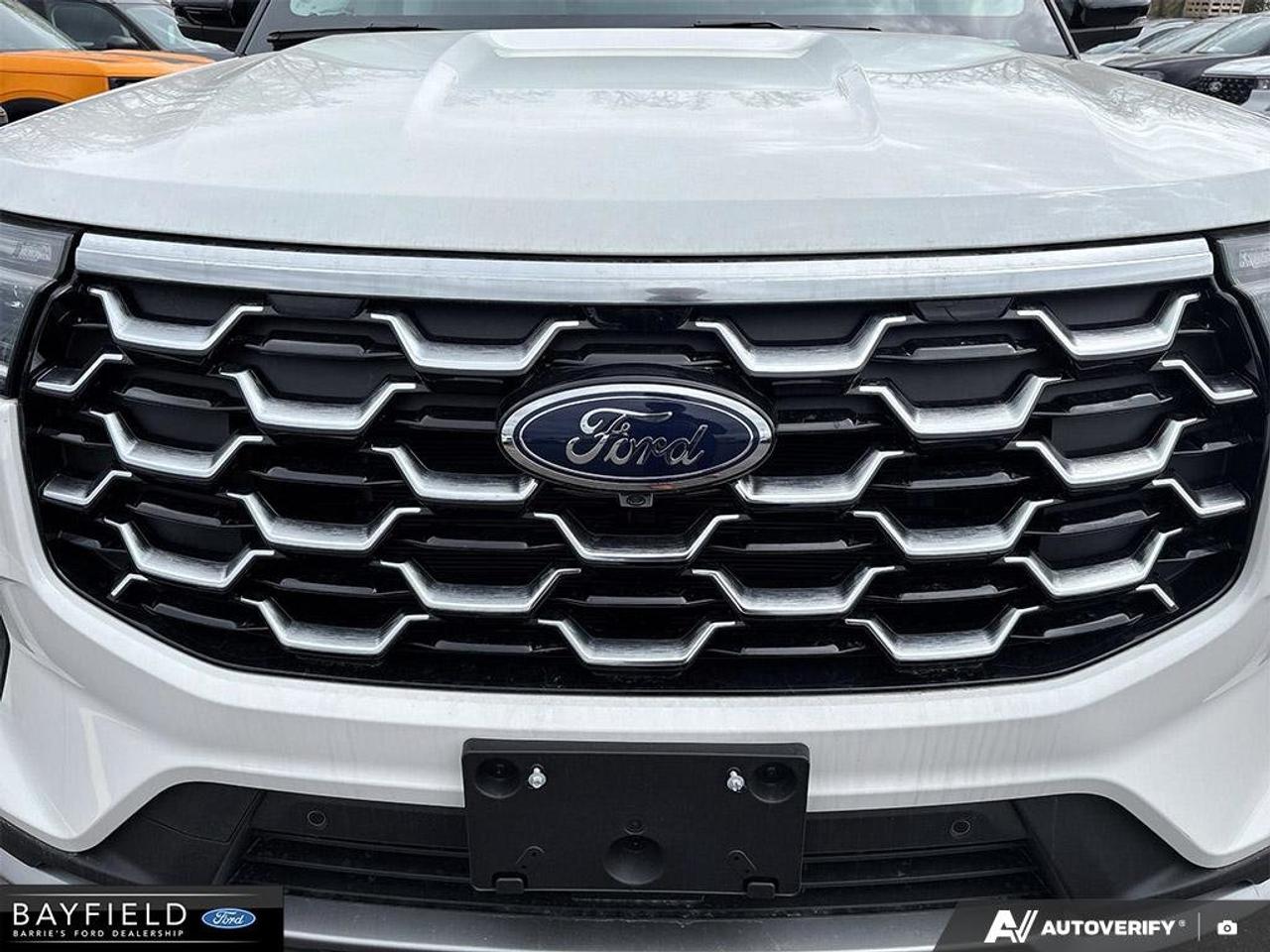 2026 Ford Explorer Platinum Photo
