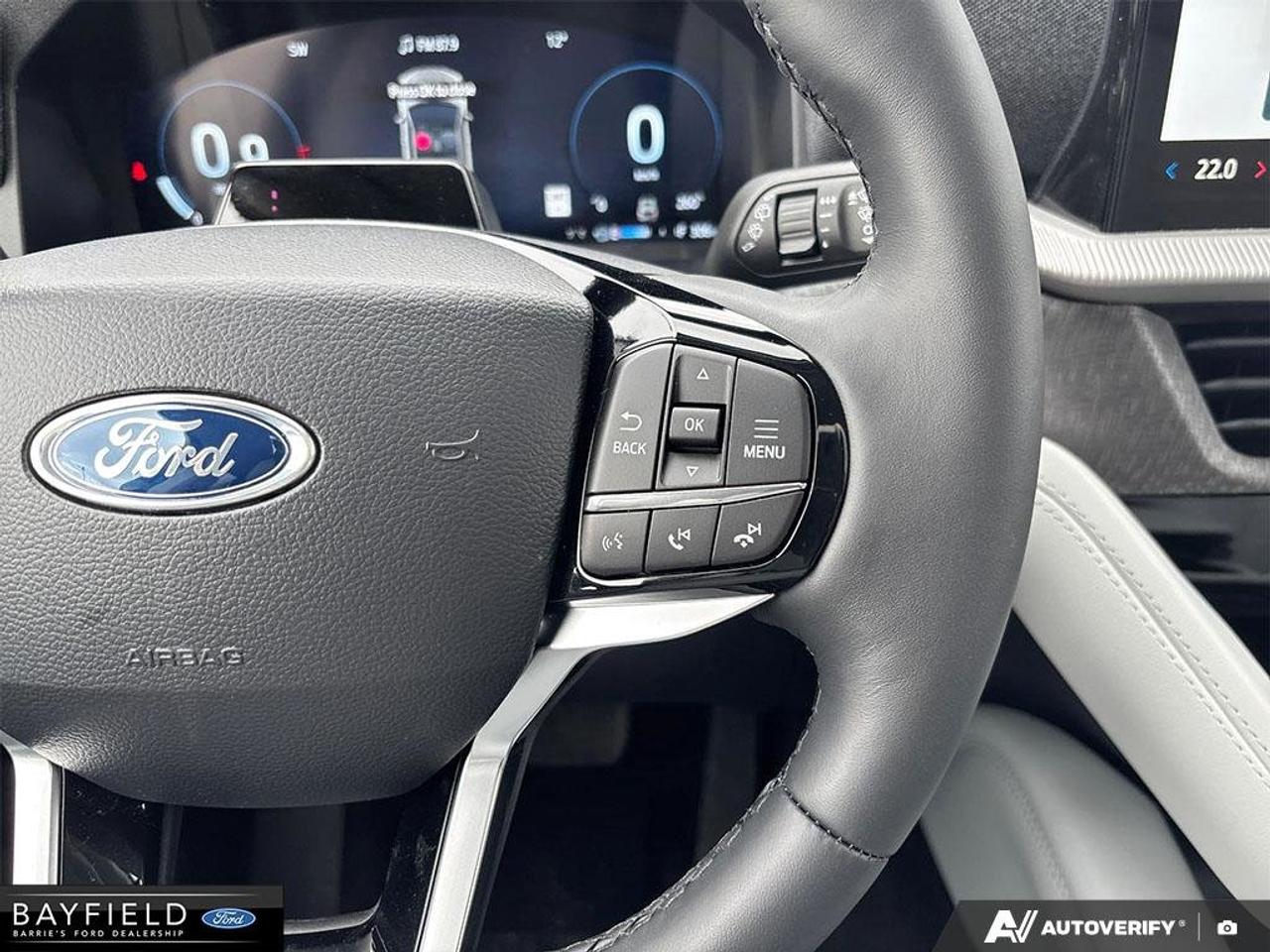 2026 Ford Explorer Platinum Photo