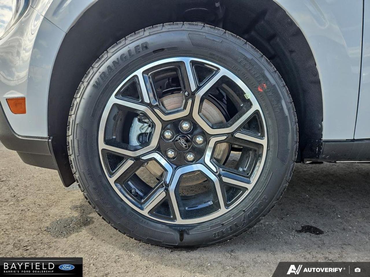 2026 Ford Maverick Lariat Photo