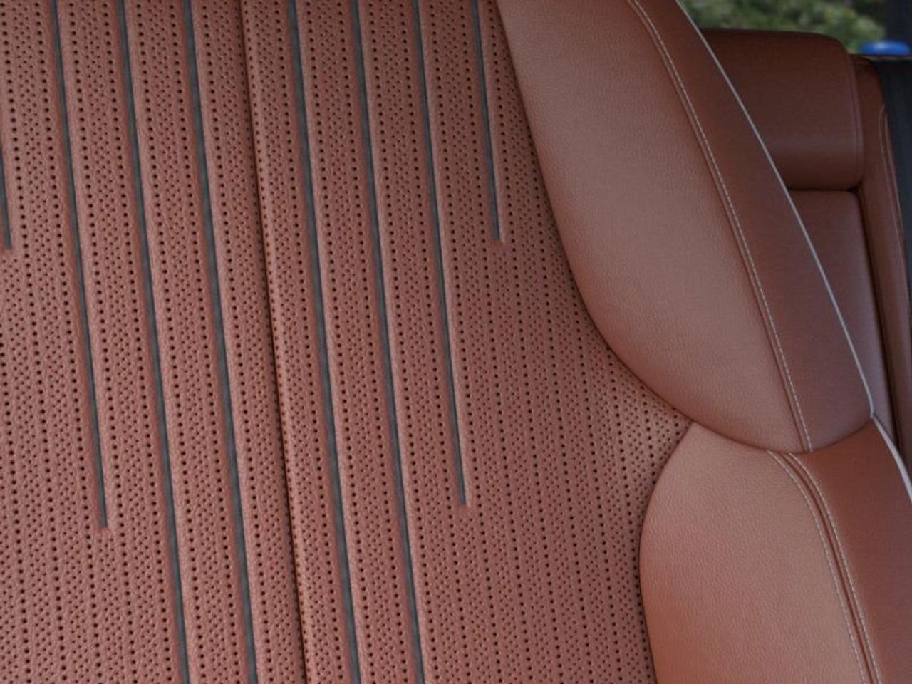 2026 Cadillac OPTIQ Premium Luxury Photo