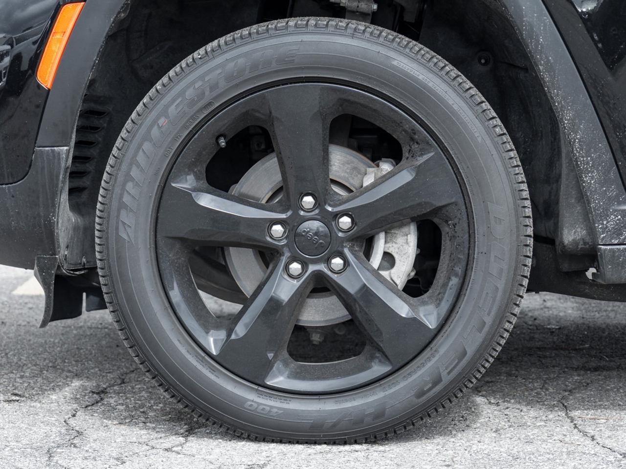 2025 Jeep Grand Cherokee ALTITUDE 4X4 Photo3
