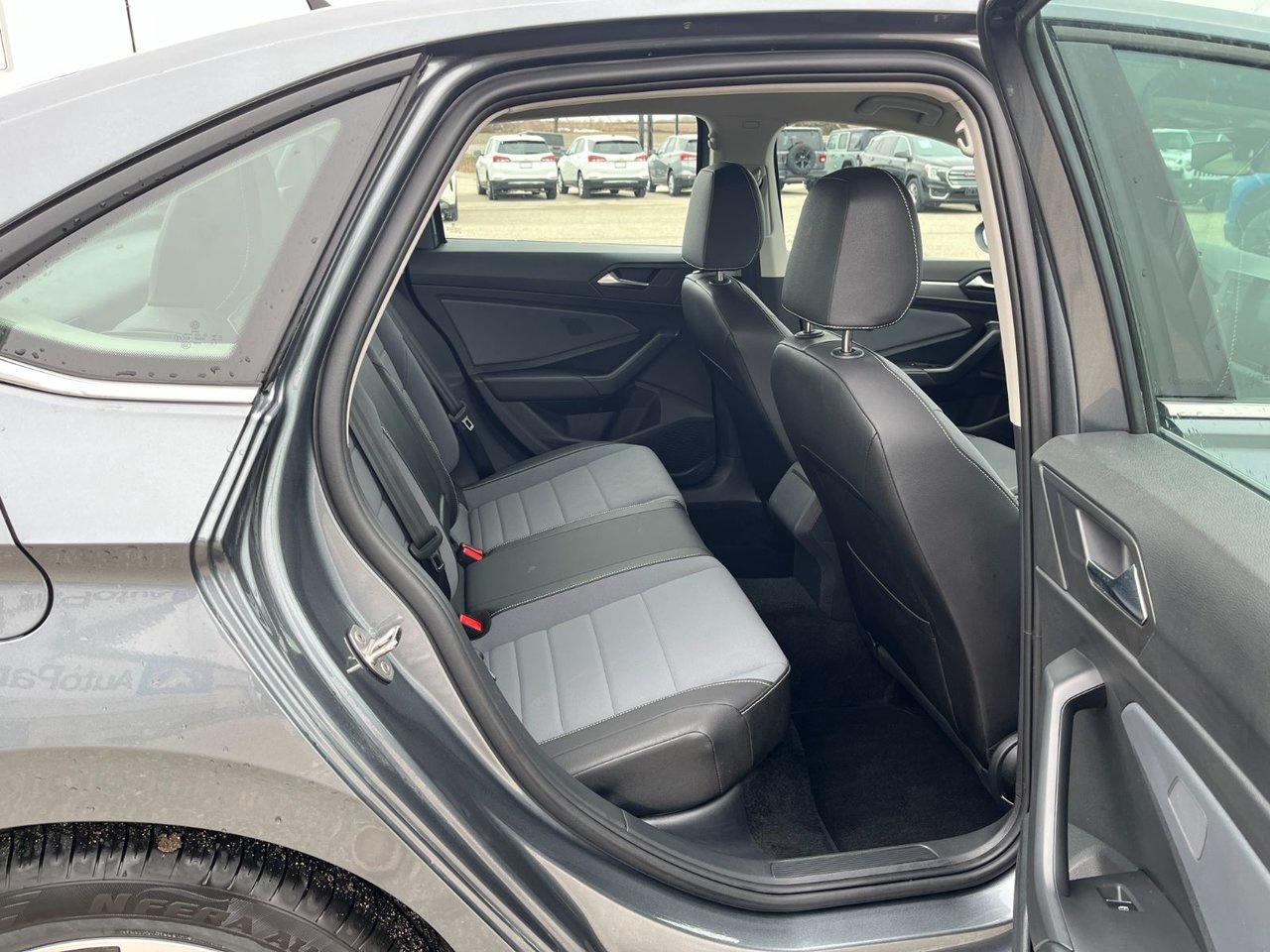 2025 Volkswagen Jetta Comfortline AUTO Photo