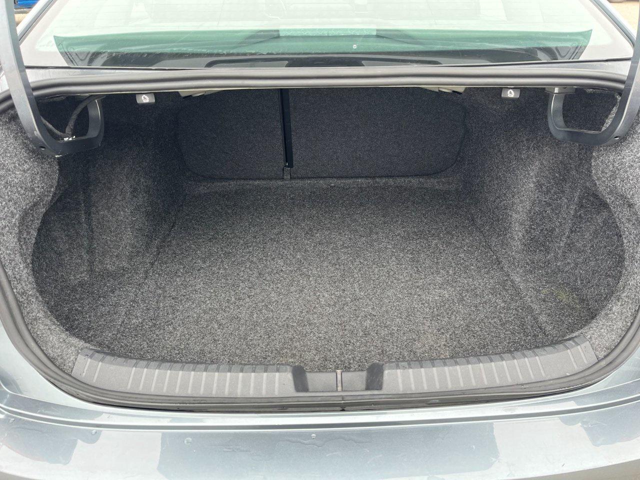 2025 Volkswagen Jetta Comfortline AUTO Photo
