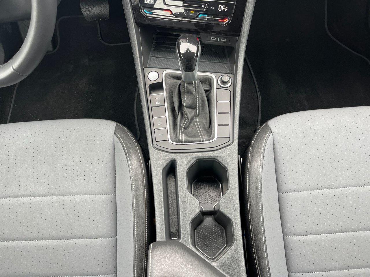 2025 Volkswagen Jetta Comfortline AUTO Photo