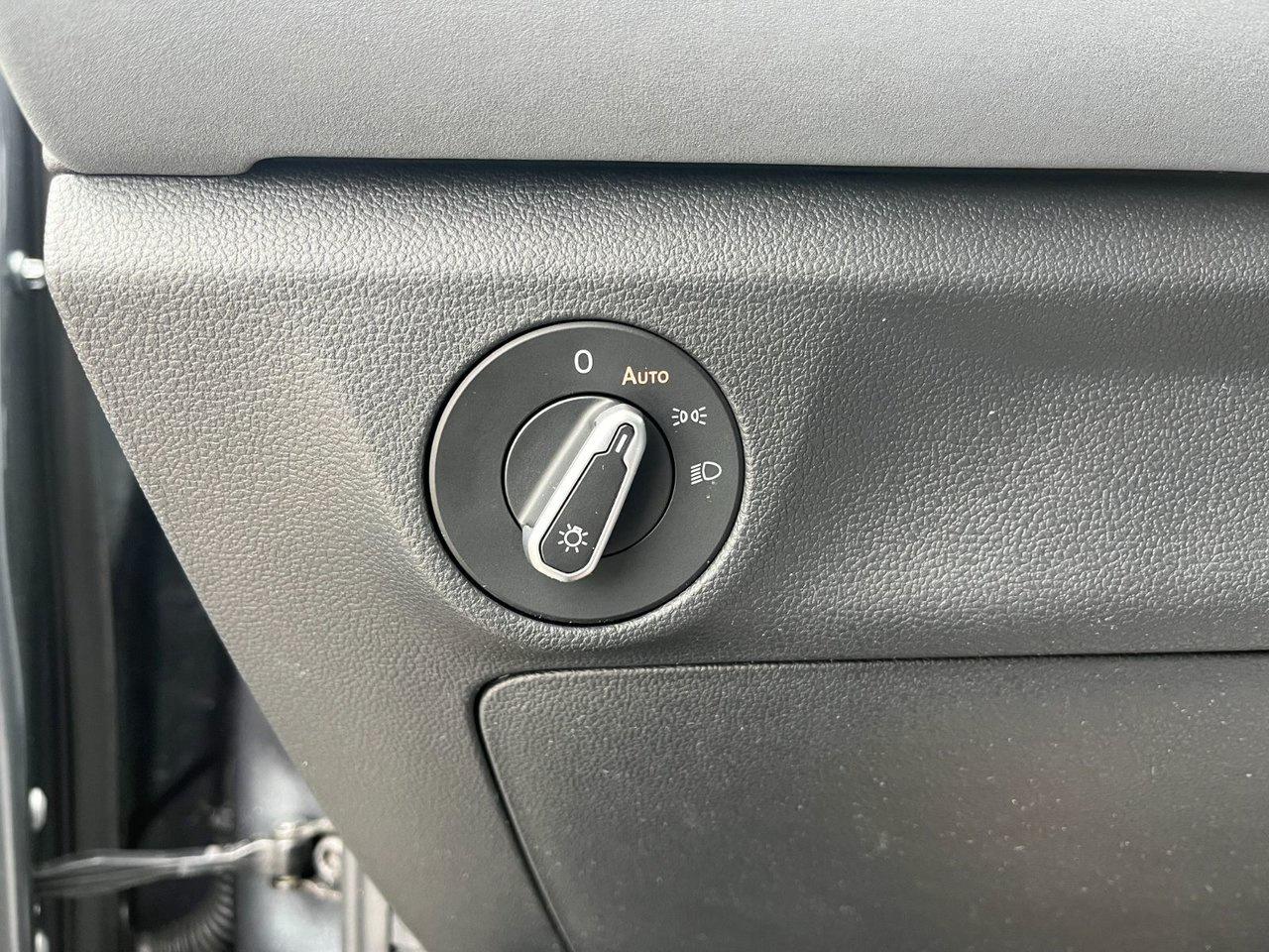 2025 Volkswagen Jetta Comfortline AUTO Photo