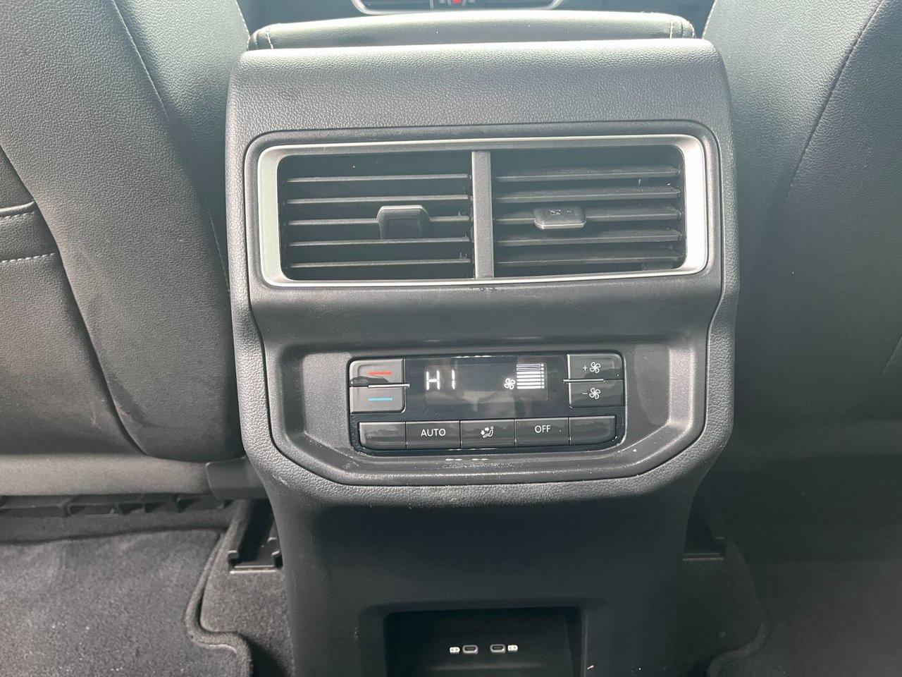 2025 Volkswagen Atlas Comfortline 2.0 TSI 4MOTION Photo