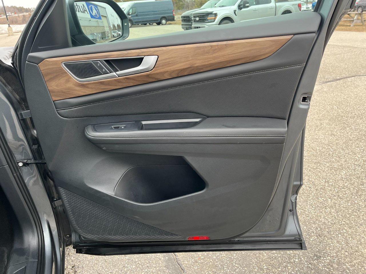 2025 Volkswagen Atlas Comfortline 2.0 TSI 4MOTION Photo