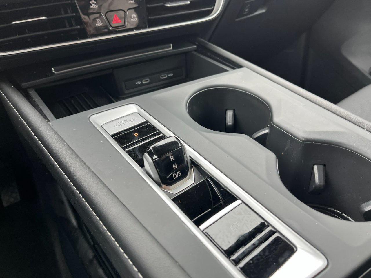 2025 Volkswagen Atlas Comfortline 2.0 TSI 4MOTION Photo