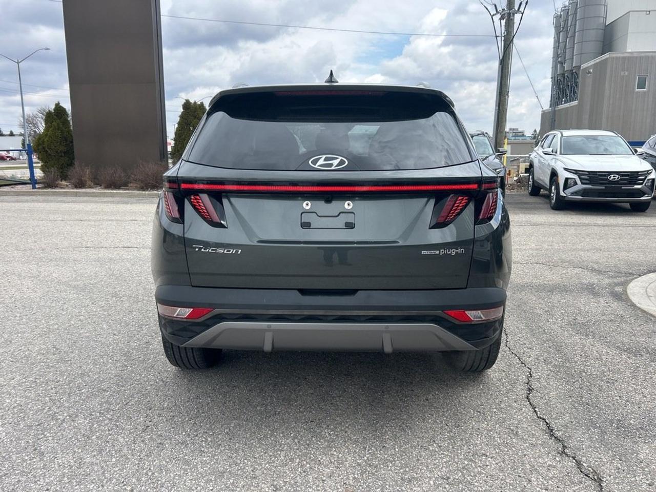 2023 Hyundai Tucson Plug-In Hybrid Luxury Photo3