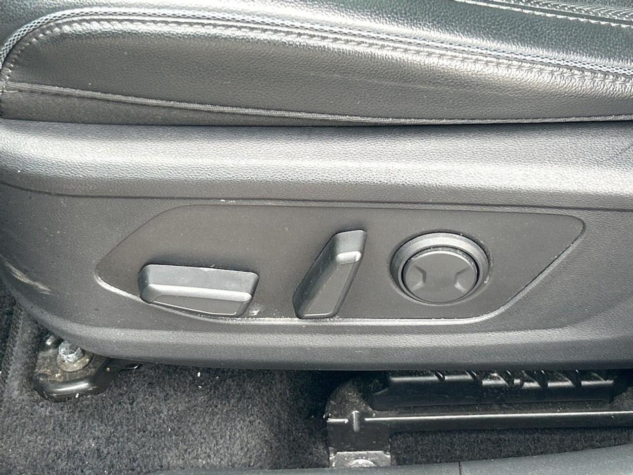2023 Hyundai Tucson Plug-In Hybrid Luxury Photo