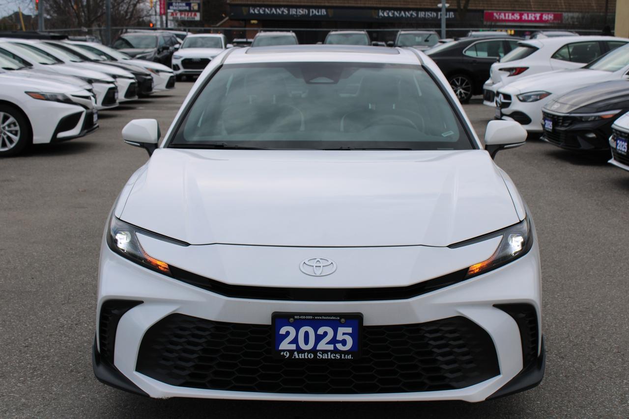 2025 Toyota Camry SE - Photo #1