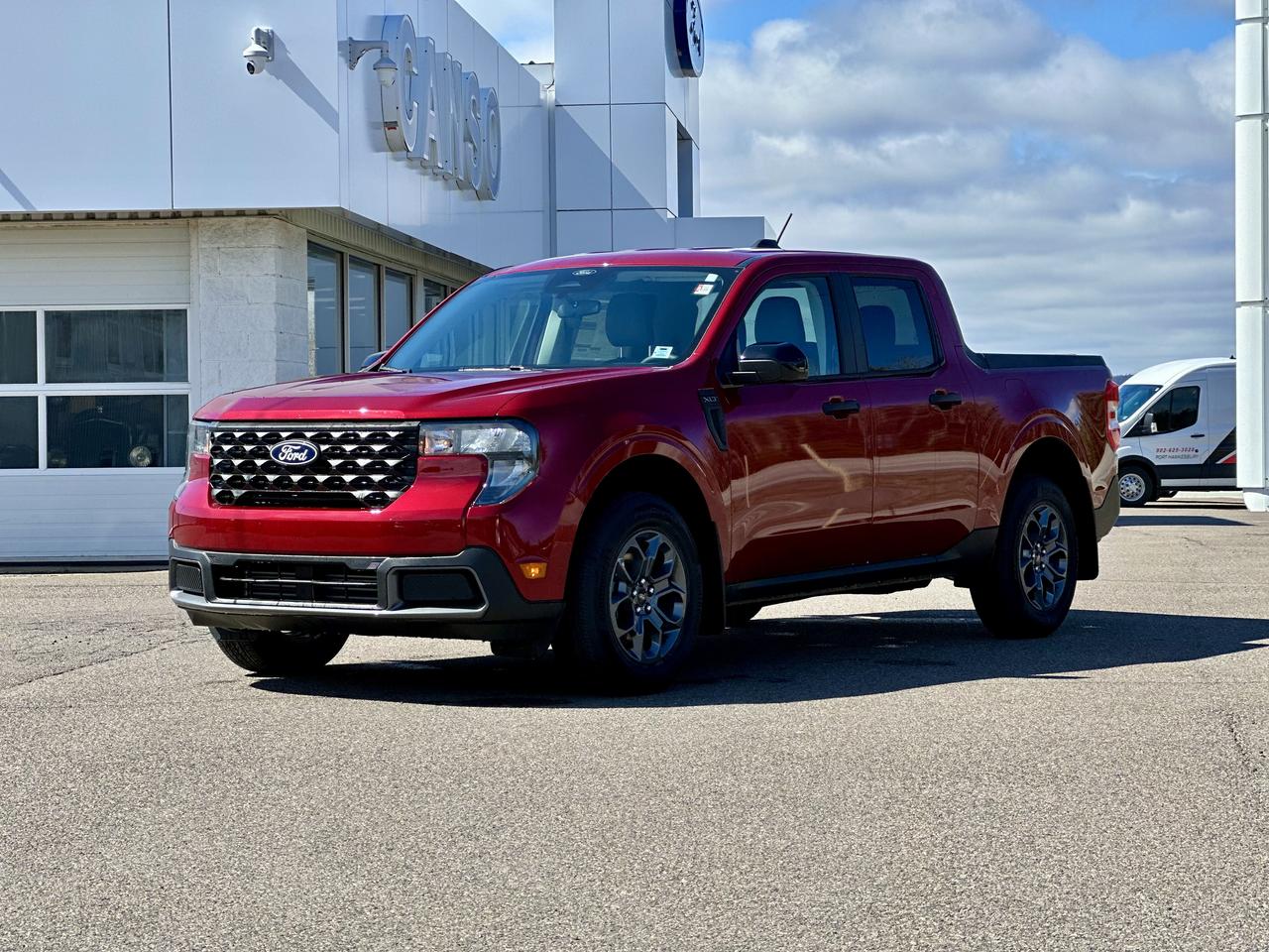 2026 Ford Maverick XLT AWD SuperCrew Photo3