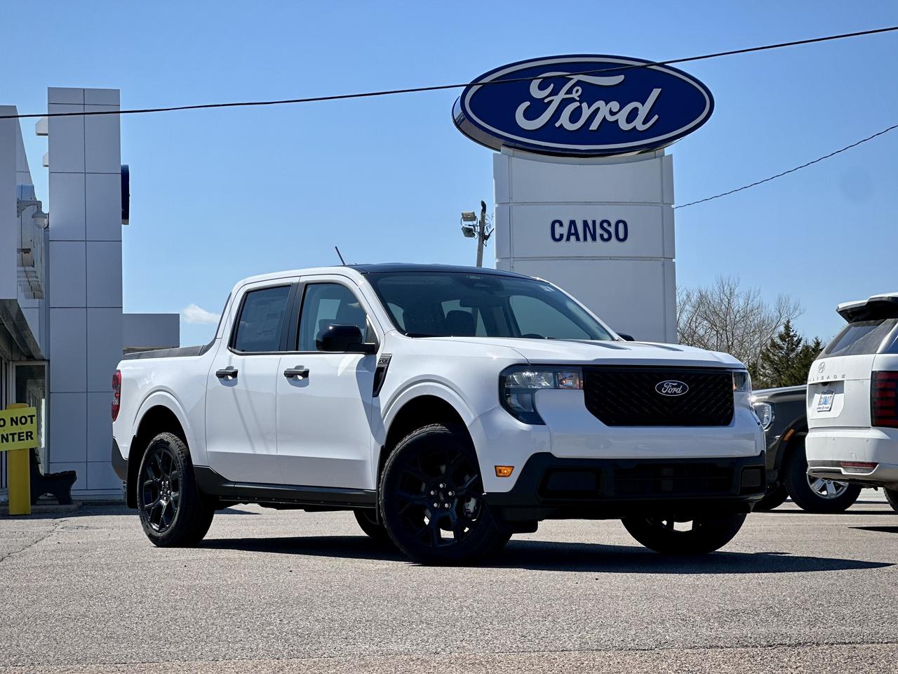 2026 Ford Maverick XLT AWD SuperCrew Photo0